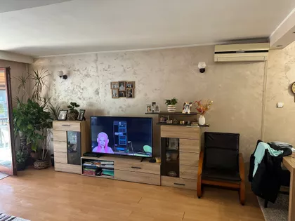 Zeke Buljubaše 34 | 4zida.rs