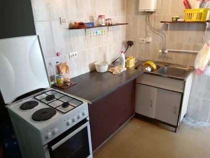 Nepričava | 4zida.rs