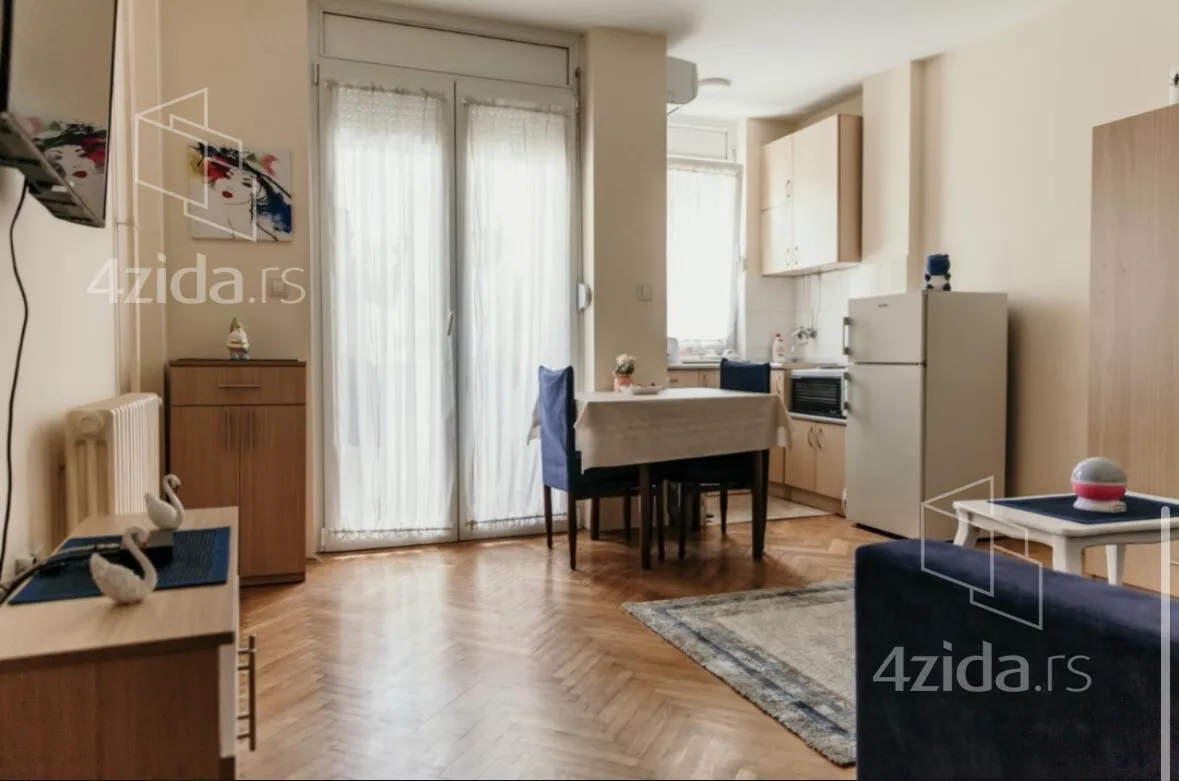 Garsonjera | 4zida