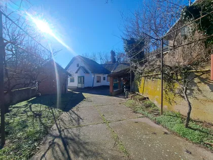 Čerević | 4zida.rs