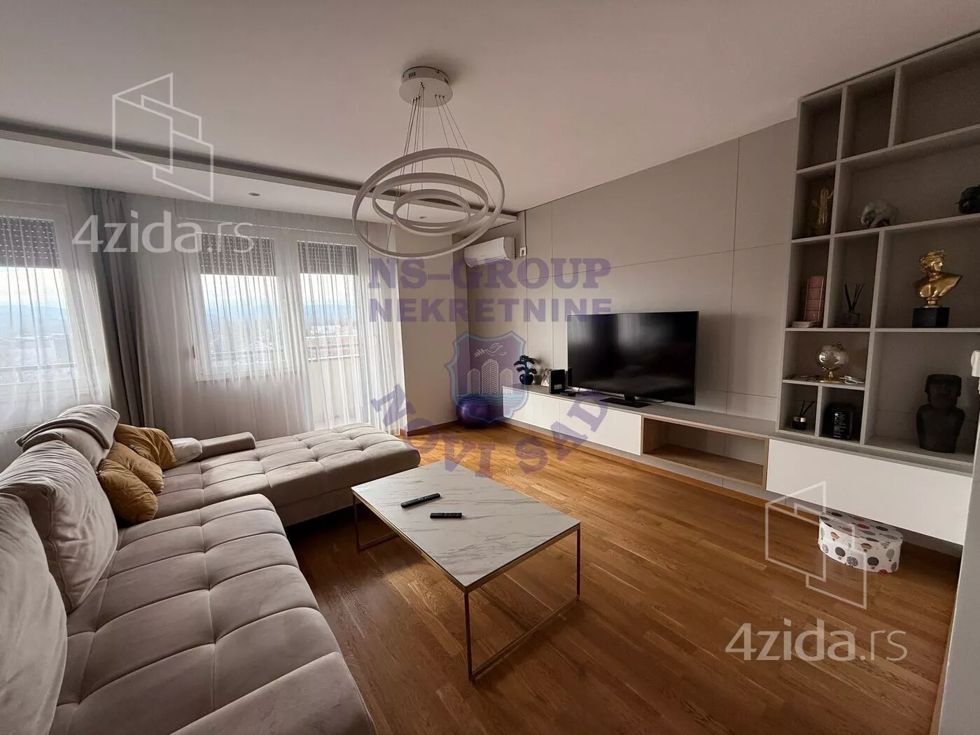 Trosoban stan | 4zida