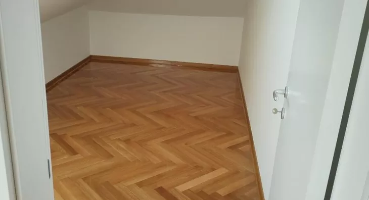 Četvoroiposoban stan | 4zida