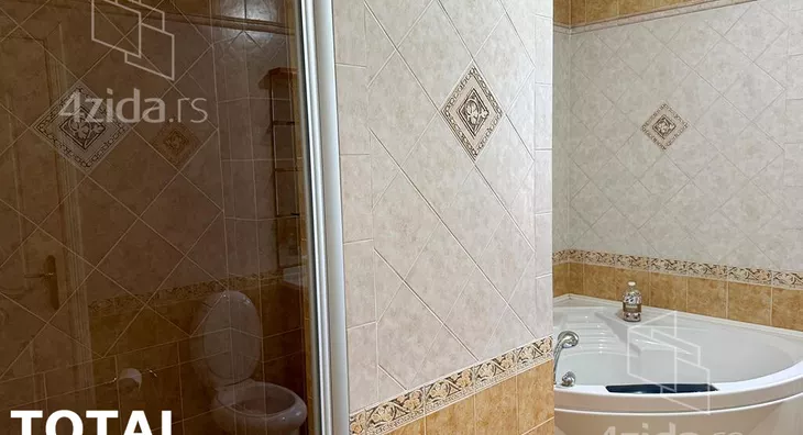 Petosoban stan | 4zida