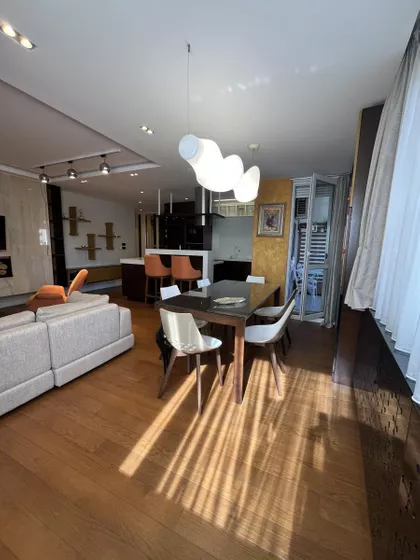 Stari Grad | 4zida.rs