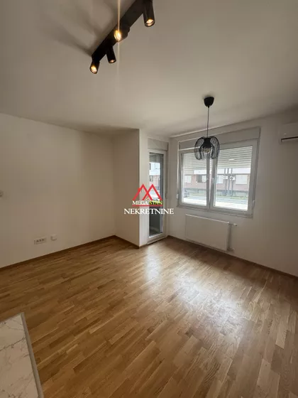 Gorana Jojića | 4zida.rs