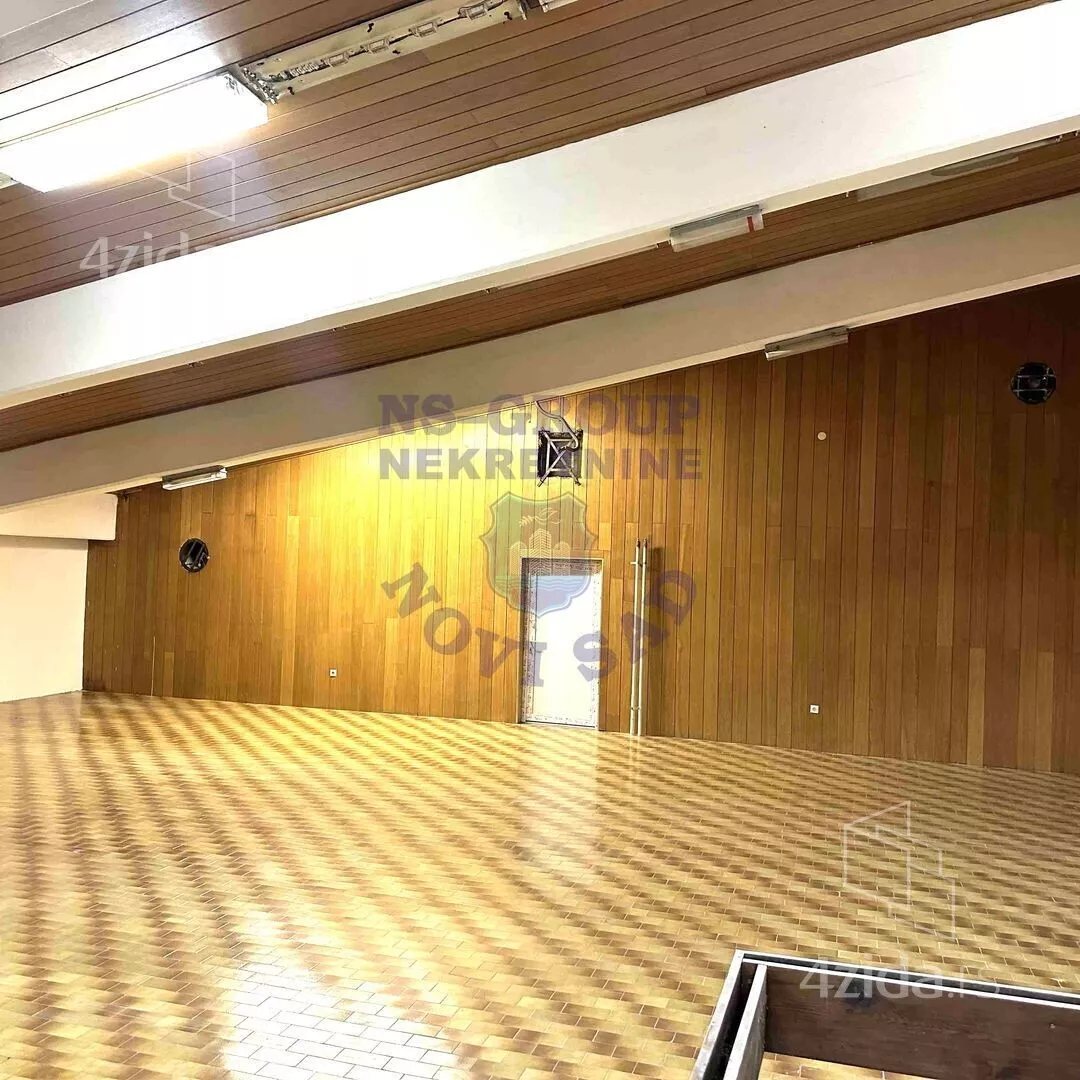Poslovni prostor | 4zida