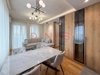 Bulevar Oslobođenja | 4zida.rs