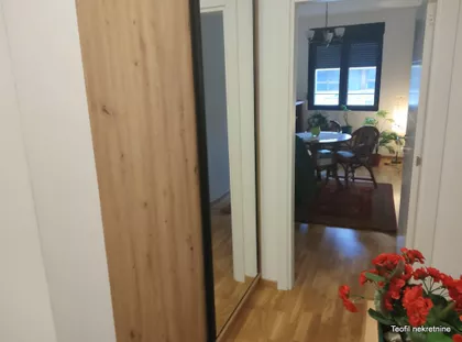 Trg mučenika | 4zida.rs