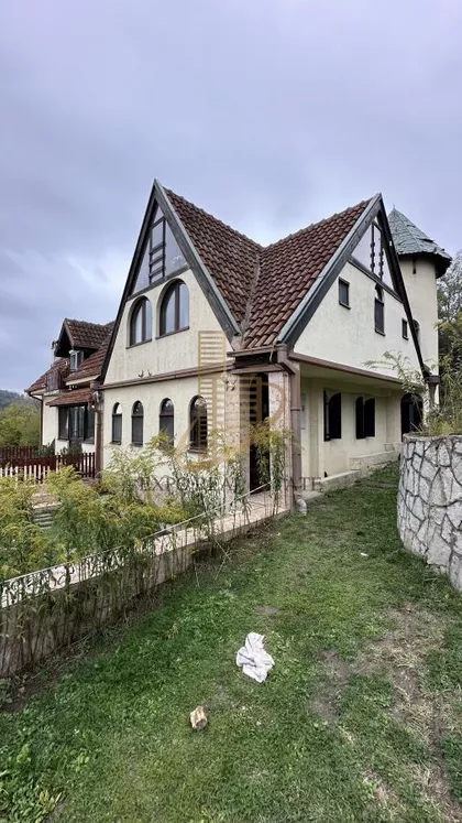 RUDNIK | 4zida.rs