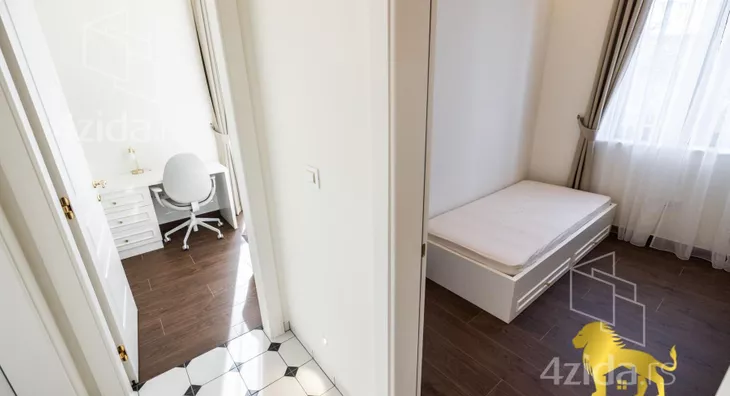 Petosoban stan | 4zida