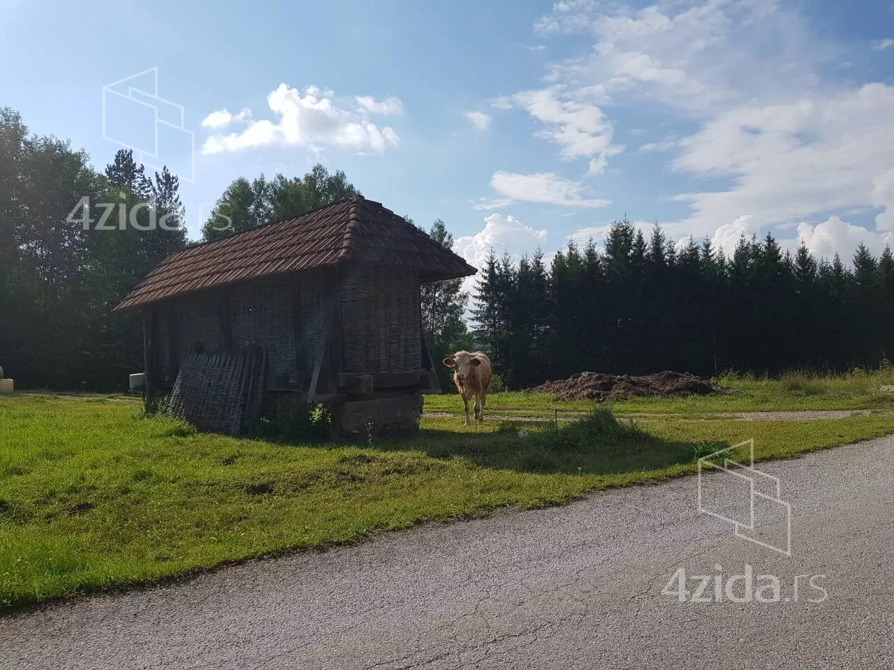 Građevinsko zemljište | 4zida