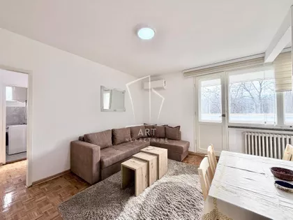 Stjepana Filipovića | 4zida.rs