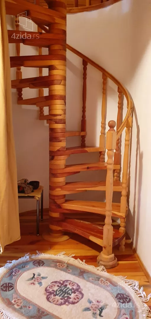 4-etažna kuća | 4zida