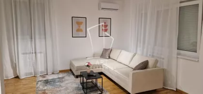 Dva bela goluba | 4zida.rs