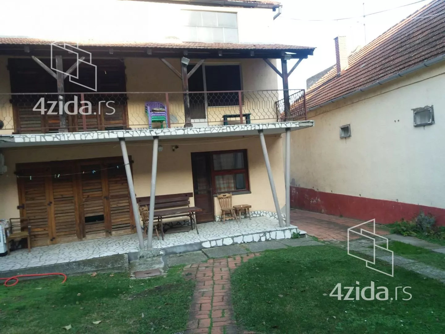 3-etažna kuća | 4zida