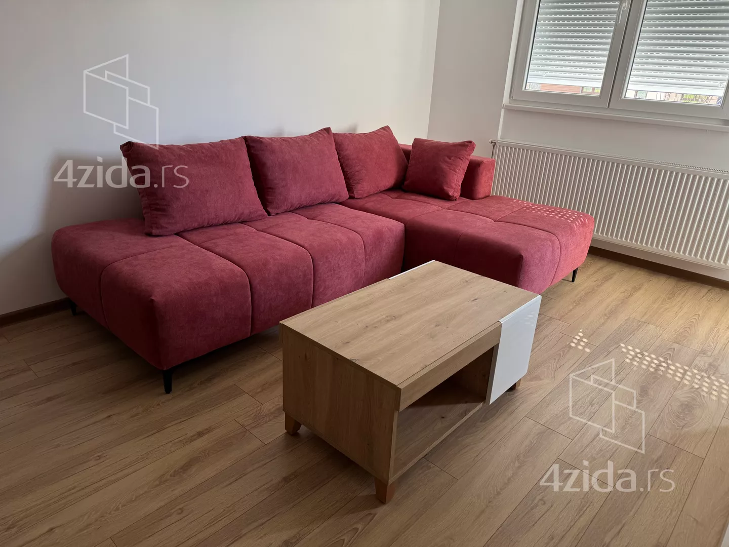 Jednoiposoban stan | 4zida