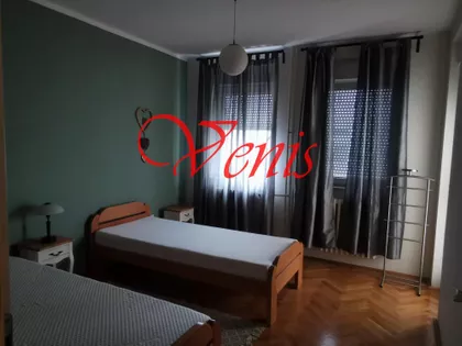 Bulevar Cara Lazara | 4zida.rs