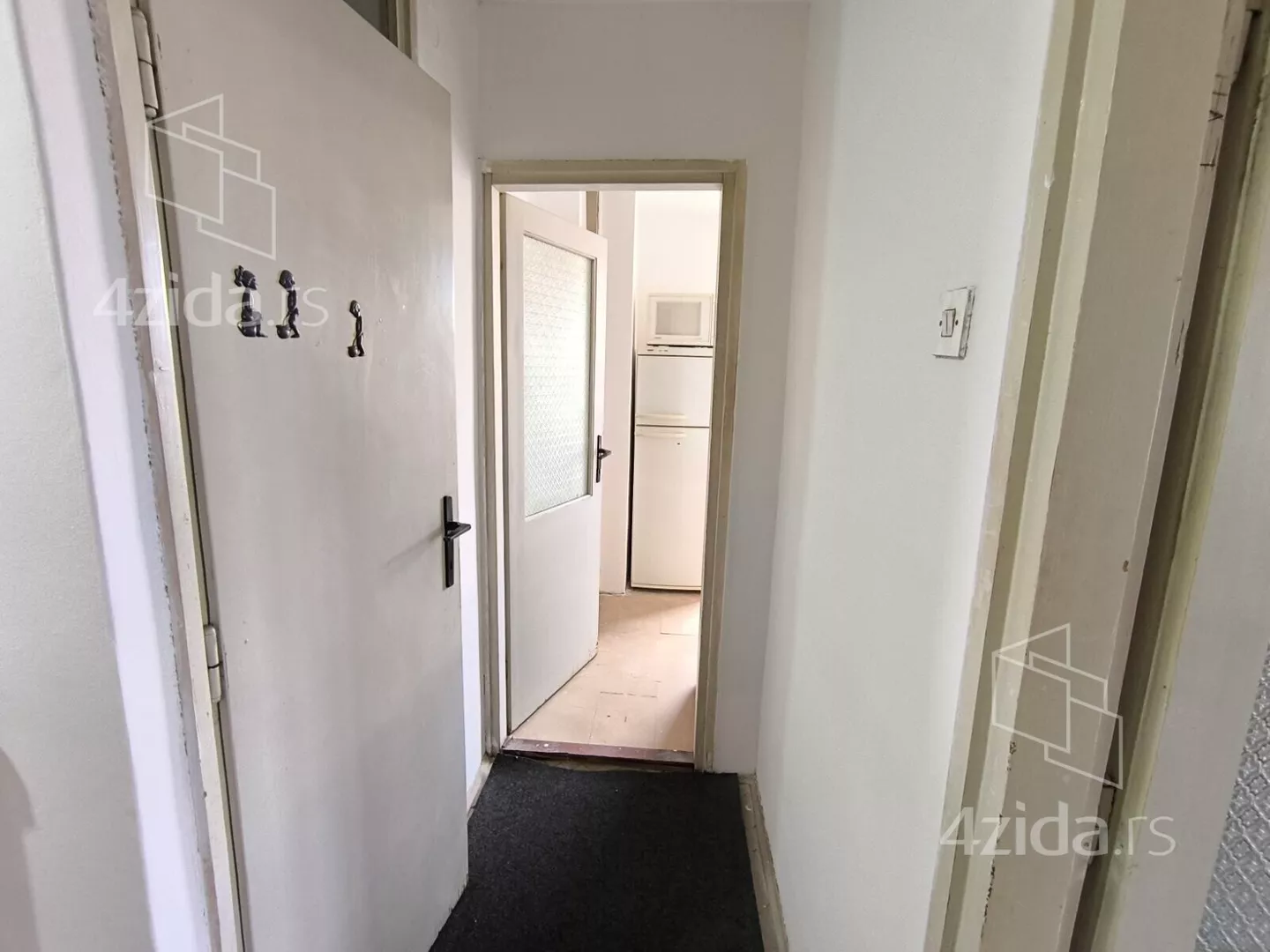 Četvoroiposoban stan | 4zida