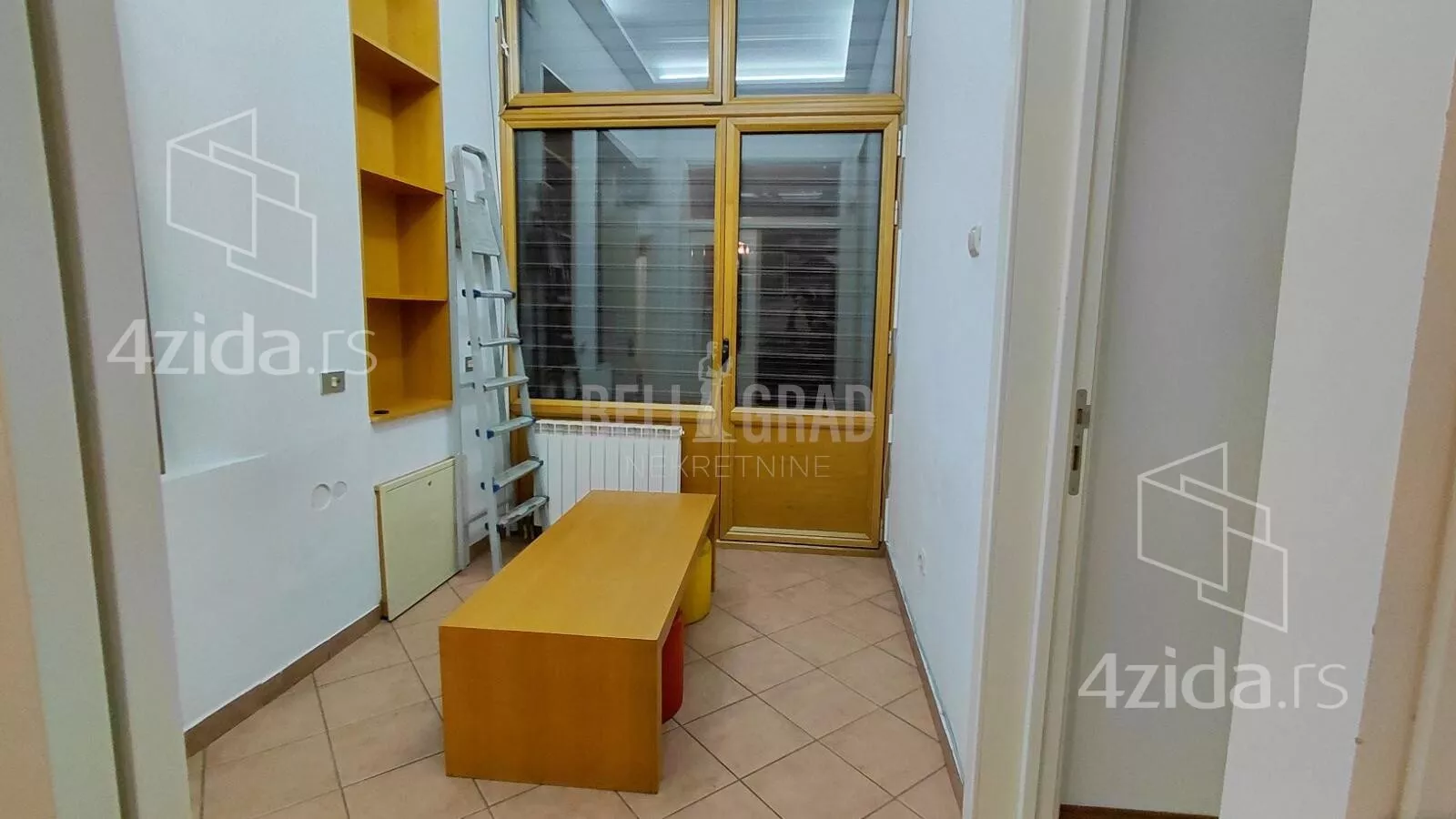 Šestosoban stan | 4zida