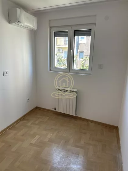 Kluz | 4zida.rs