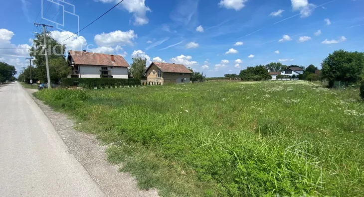 Plac | 4zida