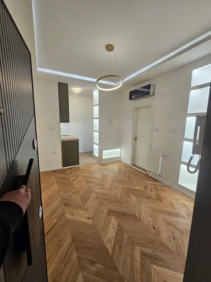 Vojvode Mišića 14 | 4zida.rs