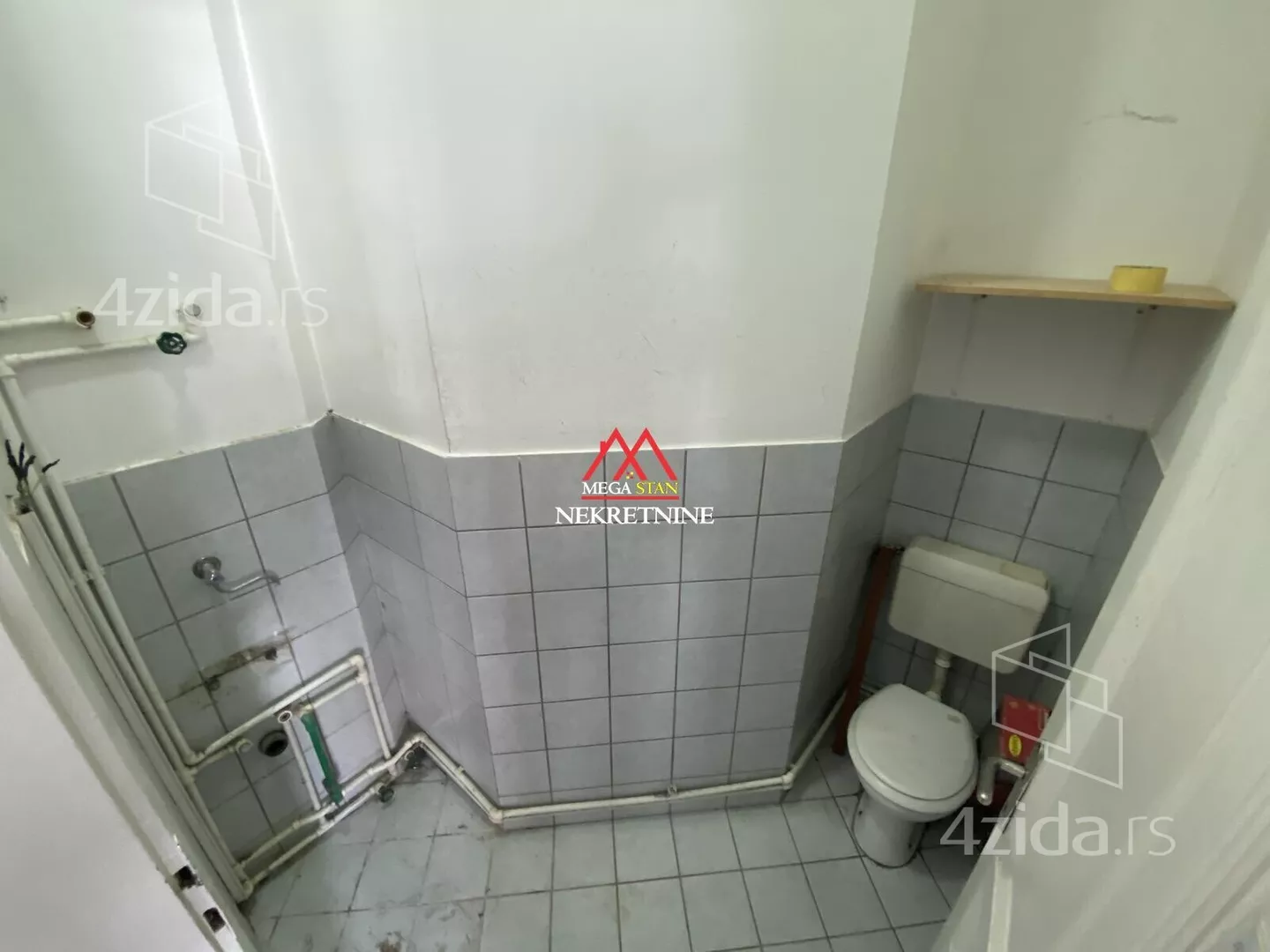 Poslovni prostor | 4zida