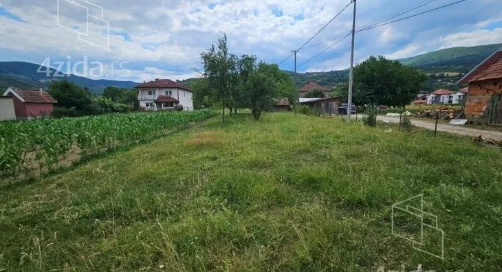 Plac | 4zida