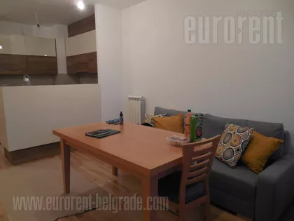 VOŽDOVE KAPIJE | 4zida.rs