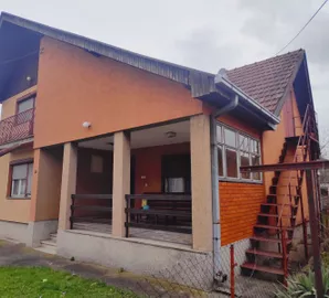 Vojno Naselje, Gradske lokacije, Kraljevo, dvoetažna | 4zida.rs