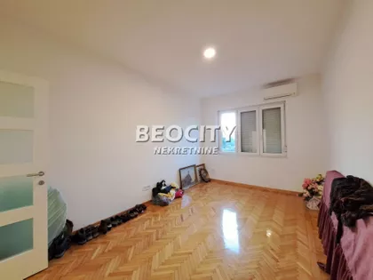 Cetinjska | 4zida.rs