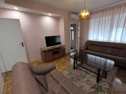 Kertvaroš | 4zida.rs