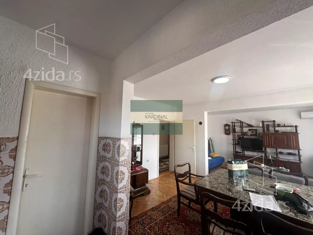 Kuća | 4zida