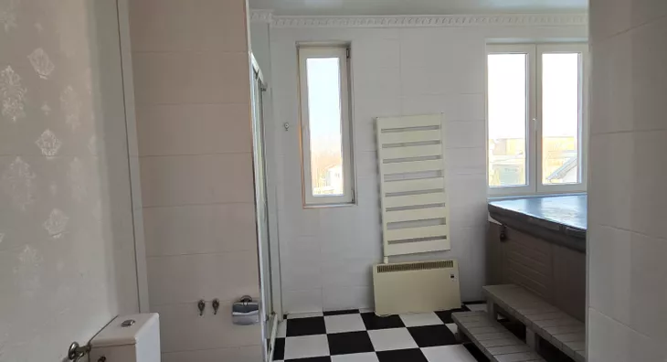 Šestosoban stan | 4zida