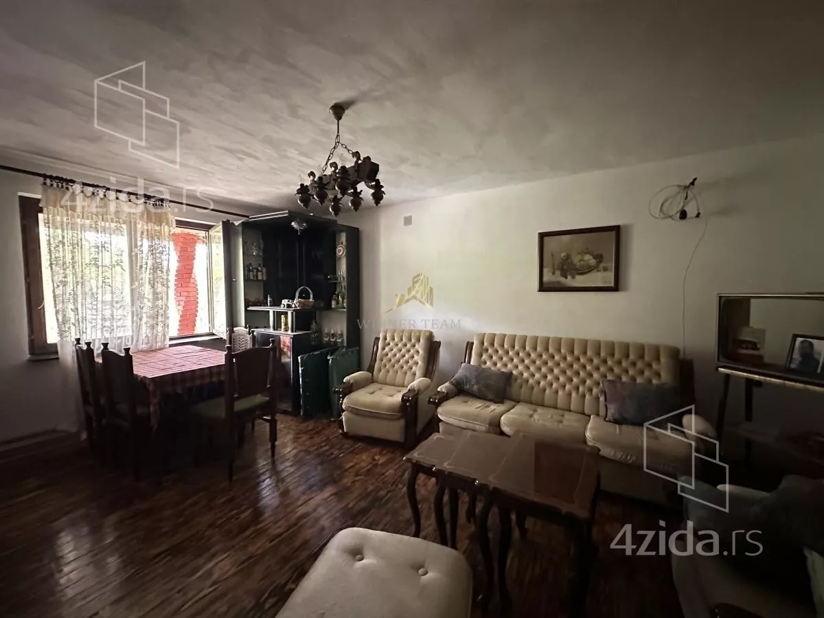 Kuća | 4zida