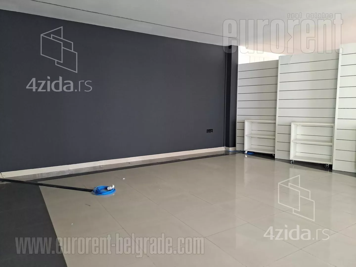 Poslovni prostor | 4zida