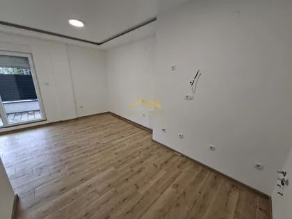 Bulevar Patrijarha Pavla (Somborski Bulevar) | 4zida.rs