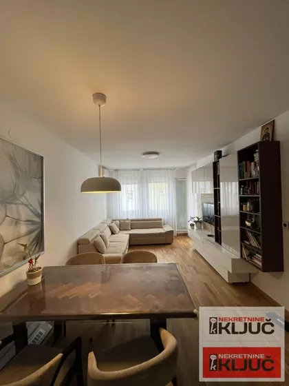 Rotkvarija | 4zida.rs