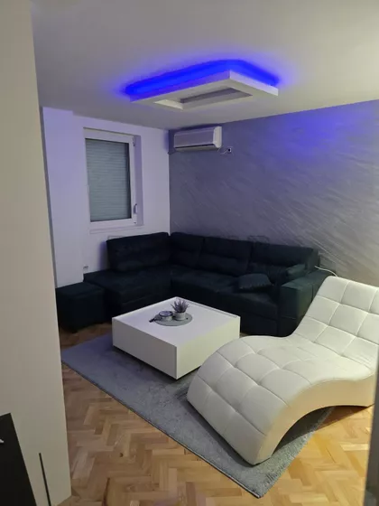 Vizantijski bulevar | 4zida.rs