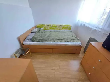 Radnička | 4zida.rs