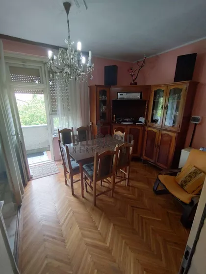 Vladimira Nikolića | 4zida.rs