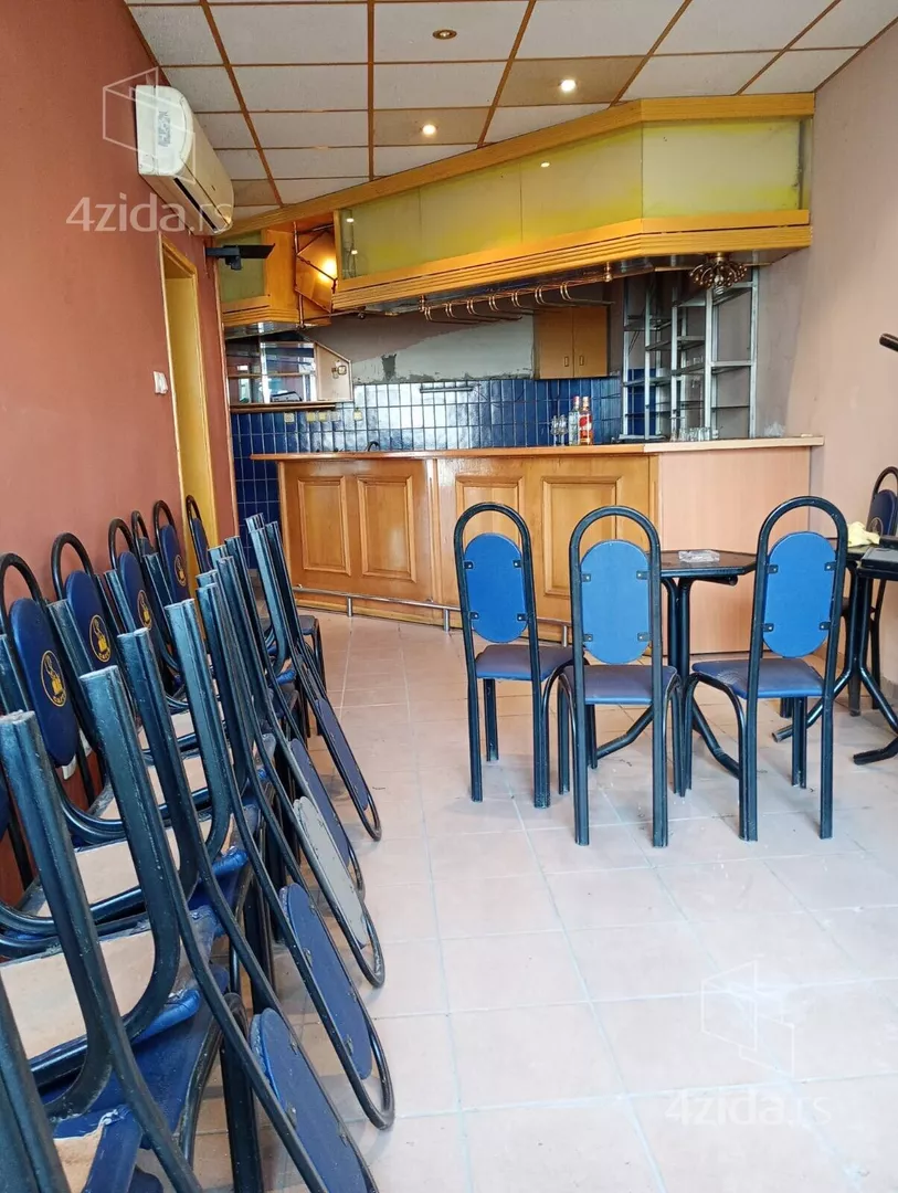 Poslovni prostor | 4zida