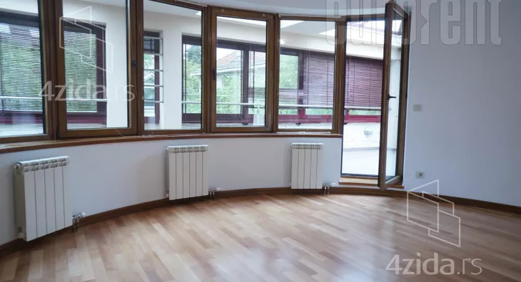 4-etažna kuća | 4zida