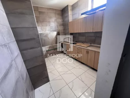 Surčinska | 4zida.rs