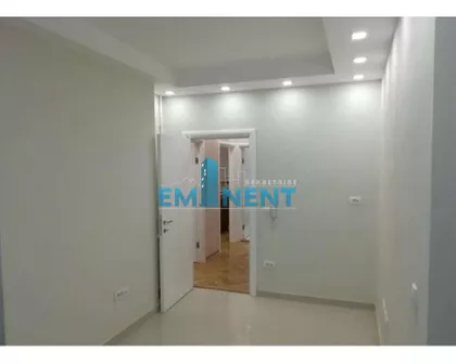 Cetinjska | 4zida.rs