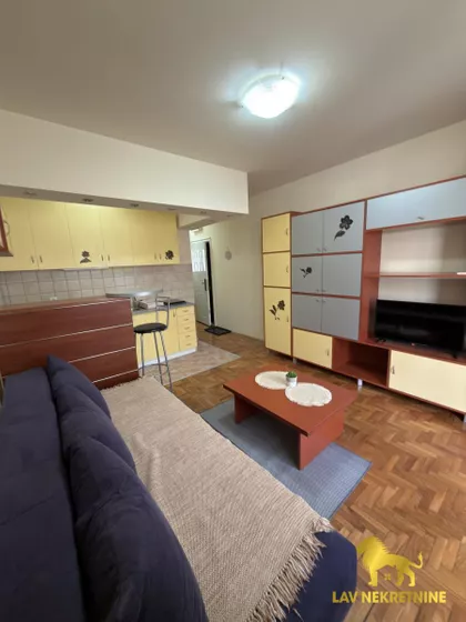 DANILA KIŠA | 4zida.rs