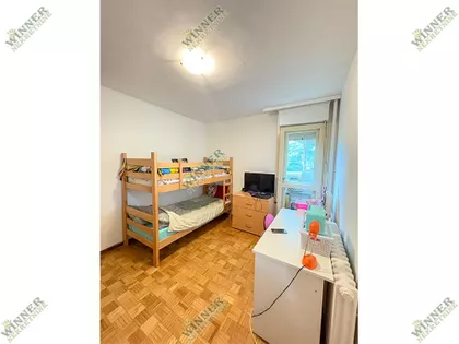 Prvomajska | 4zida.rs