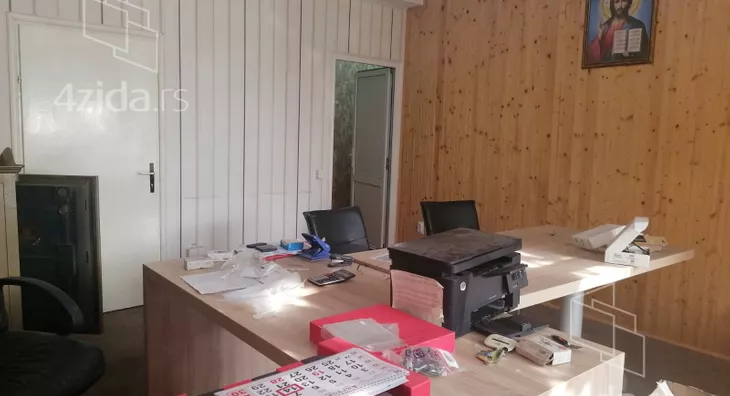 Poslovni prostor | 4zida