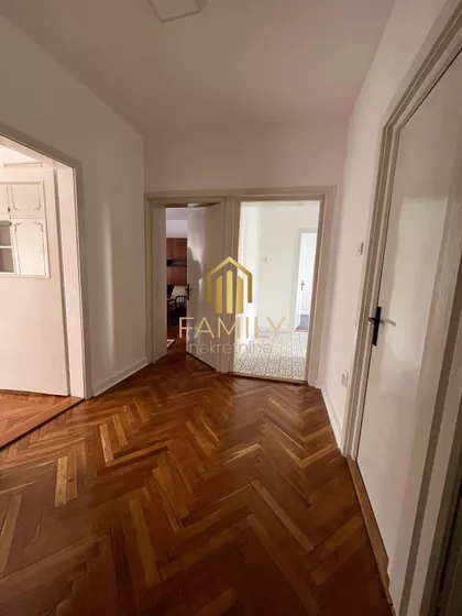 Radnička | 4zida.rs
