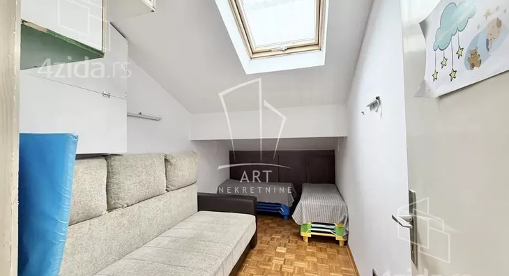 3-etažna kuća | 4zida